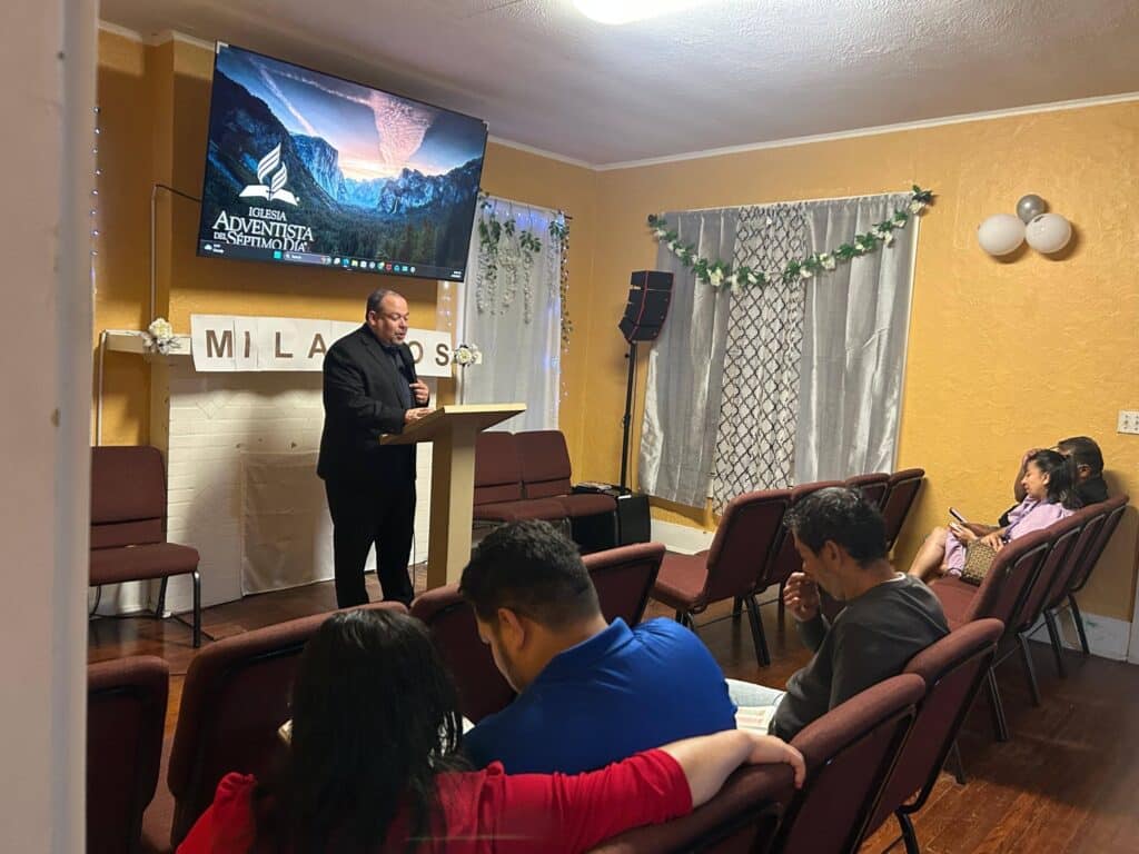 25 mayo laurelmaranatha000
